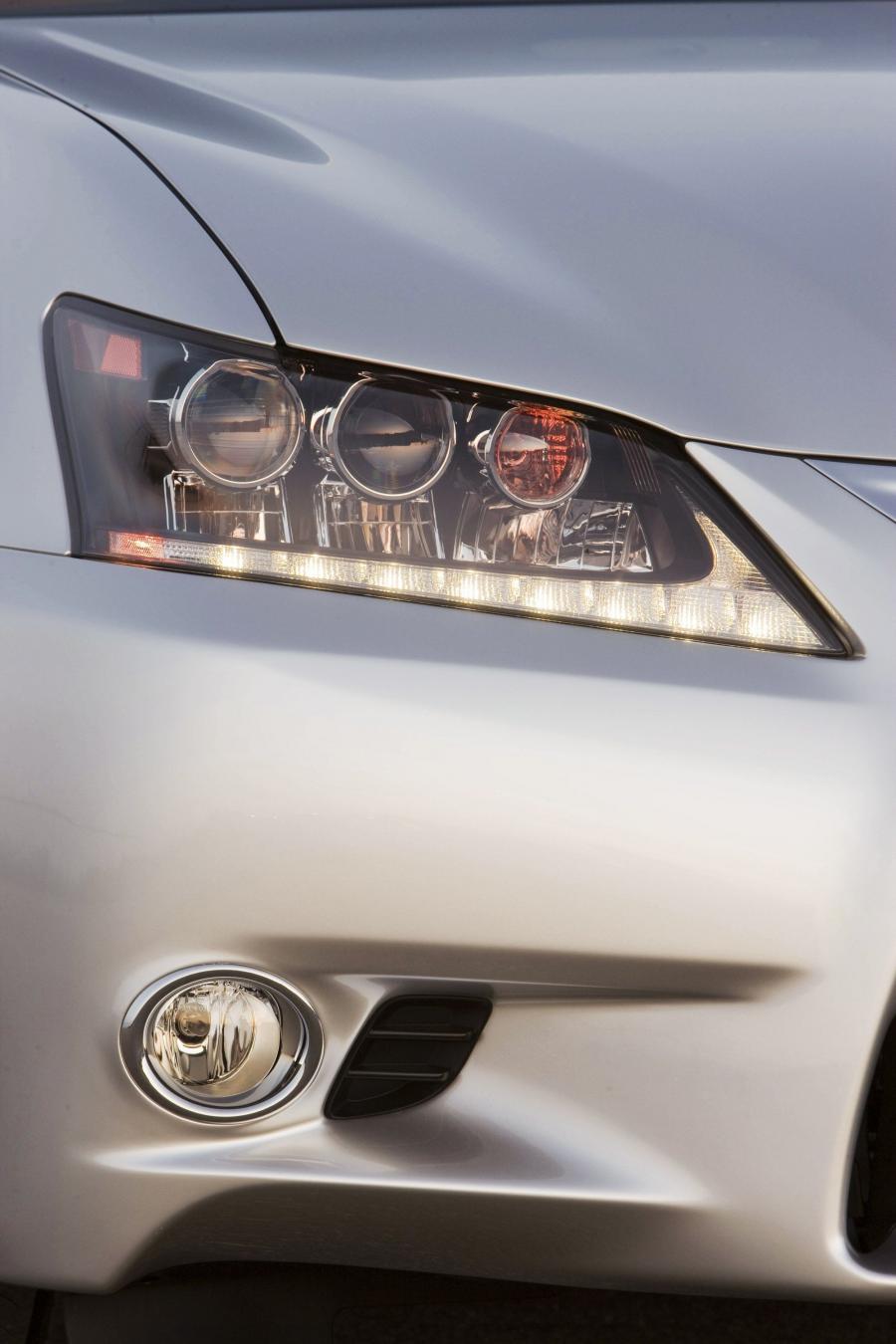  Lexus GS450h 2011 года  (фото 33 из 208)